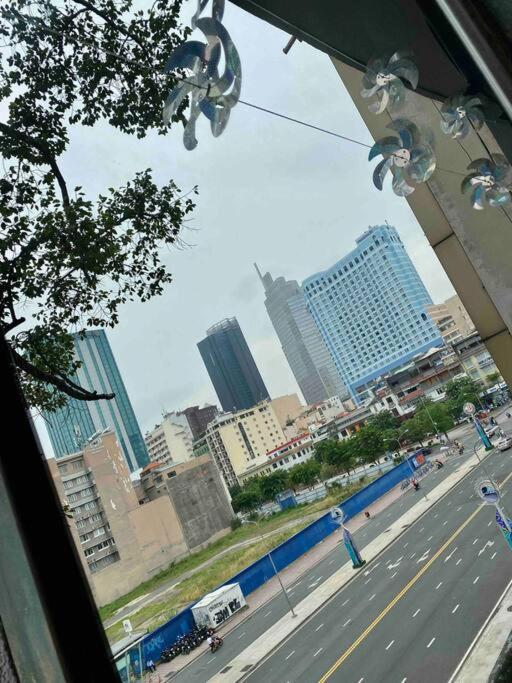 דירות הו צ'י מין סיטי Le Bijou Chic In The Heart Of Saigon Charm With View מראה חיצוני תמונה