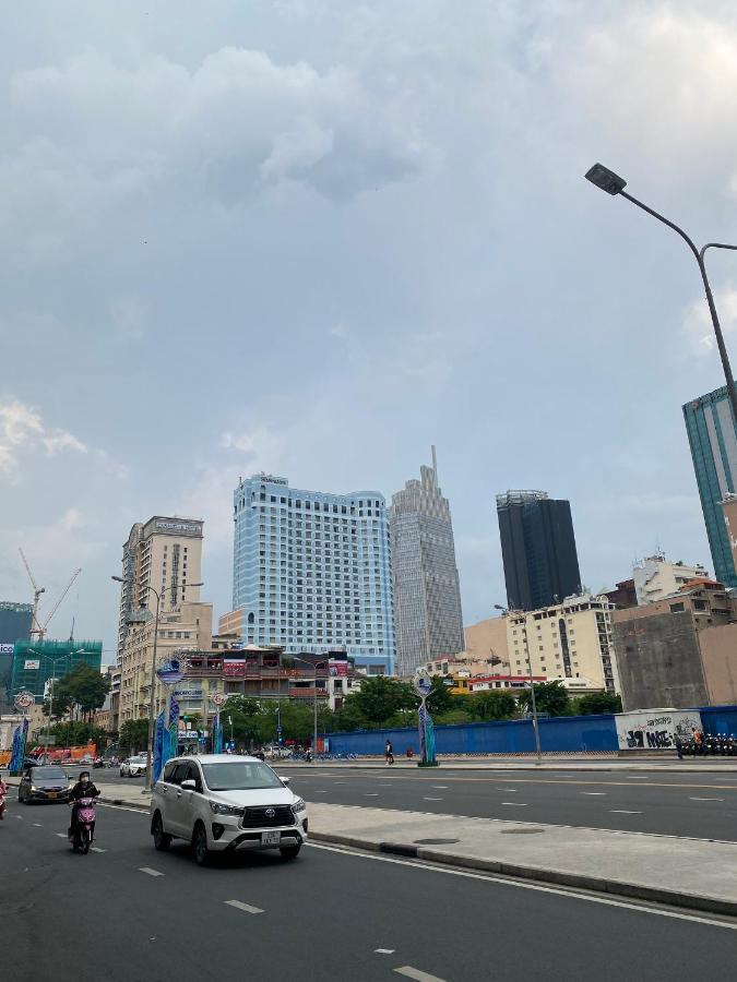 דירות הו צ'י מין סיטי Le Bijou Chic In The Heart Of Saigon Charm With View מראה חיצוני תמונה
